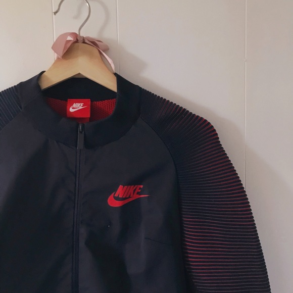 Nike running vest / RARE - Picture 6 of 14